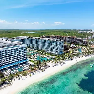 Mousai Cancún